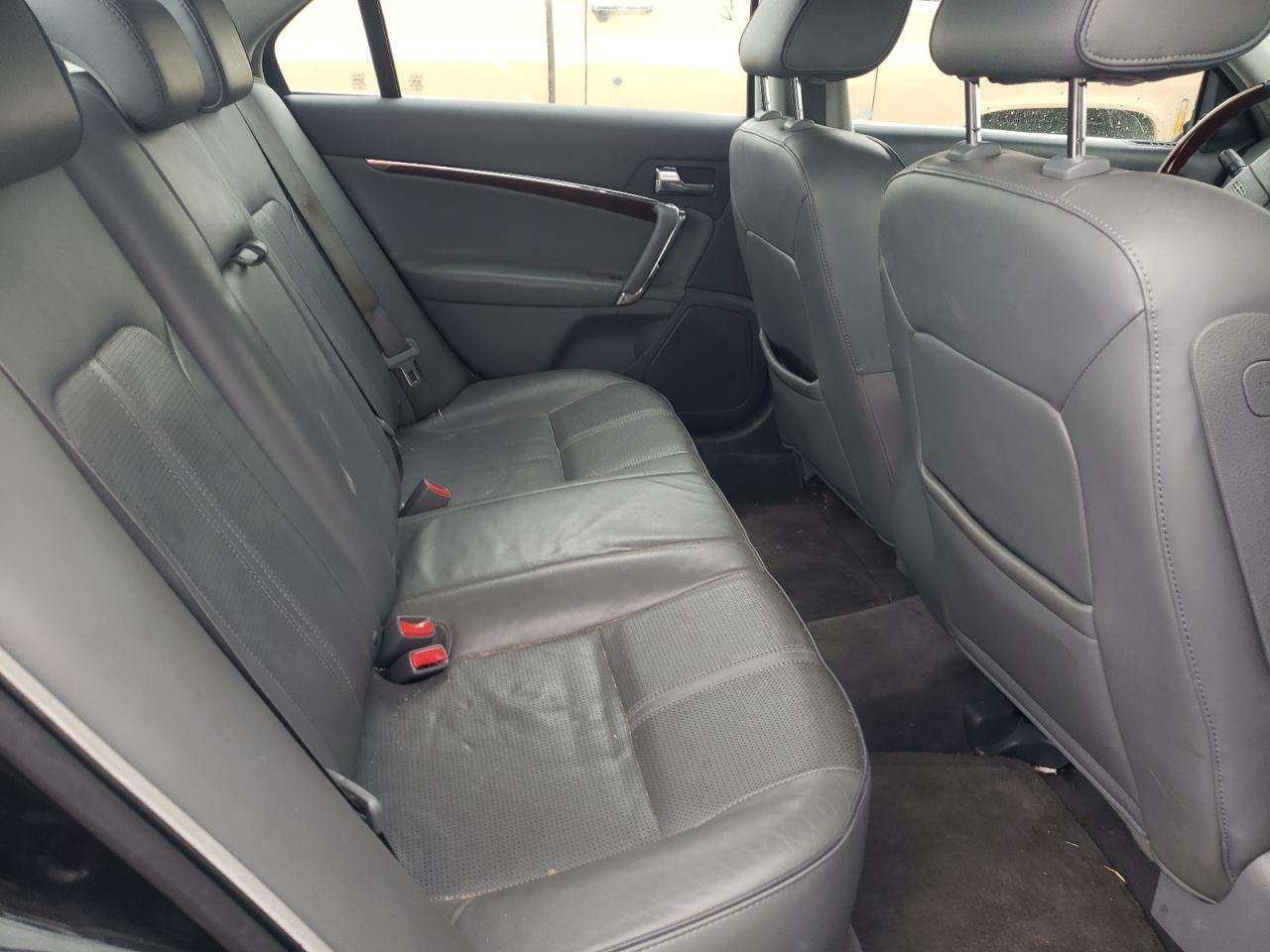 Photo 6 from auction – 2010 LINCOLN MKZ with VIN 3LNHL2GC6AR656660