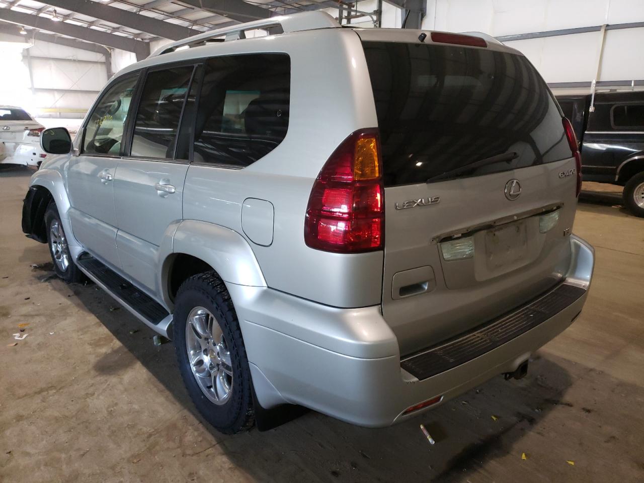 Photo 3 from auction – 2003 LEXUS GX 470 with VIN JTJBT20X730009885