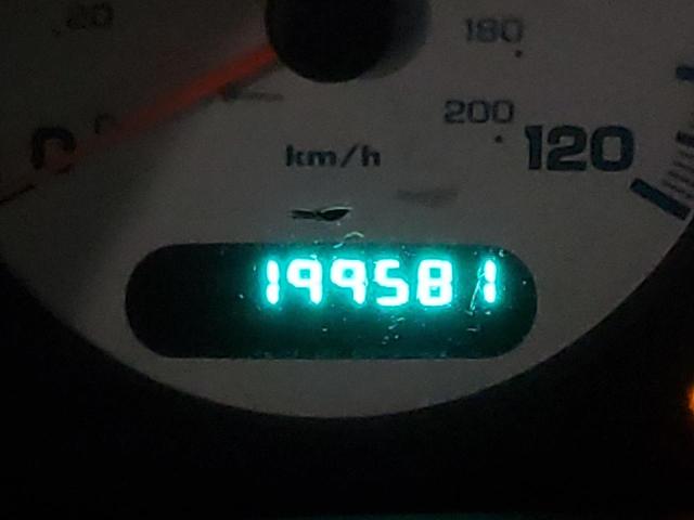Photo 8 from auction – 2004 CHRYSLER TOWN & COU with VIN 2C4GP54L64R529847