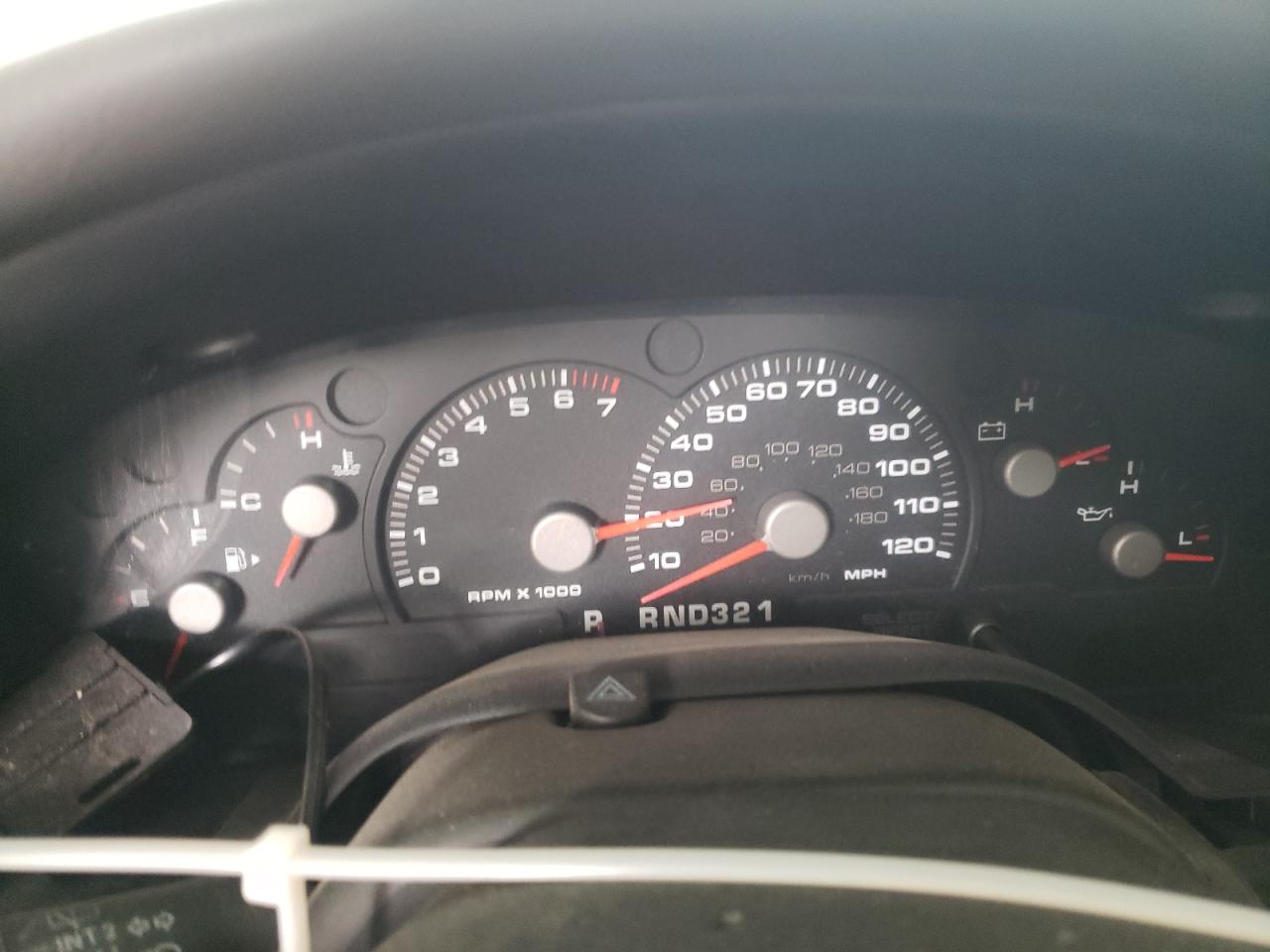 Photo 8 from auction – 2004 FORD EXPLORER X with VIN 1FMZU73W04ZA14823
