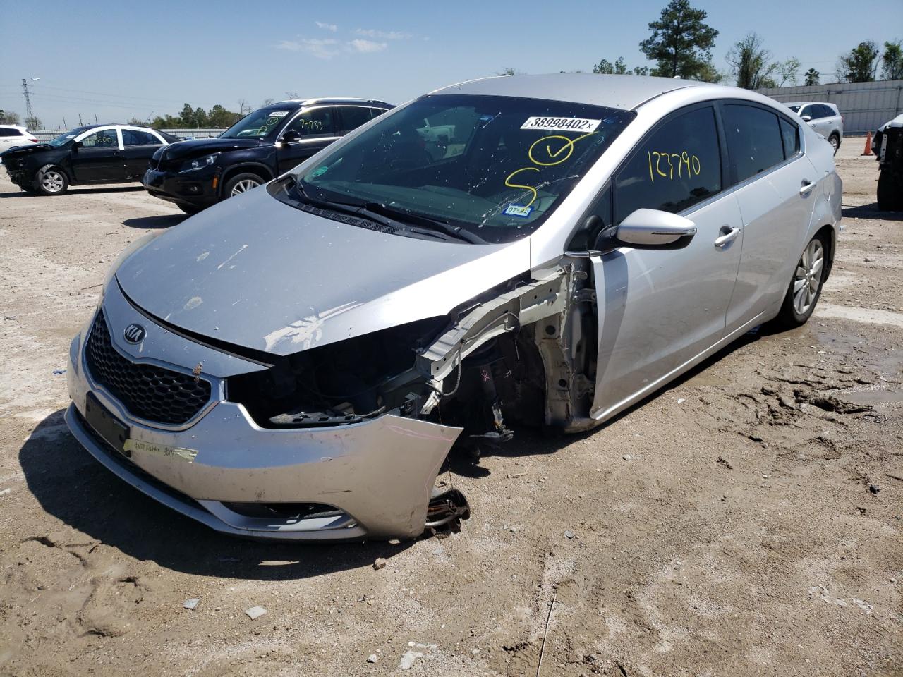 Photo 2 from auction – 2014 KIA FORTE EX with VIN KNAFX4A86E5085449