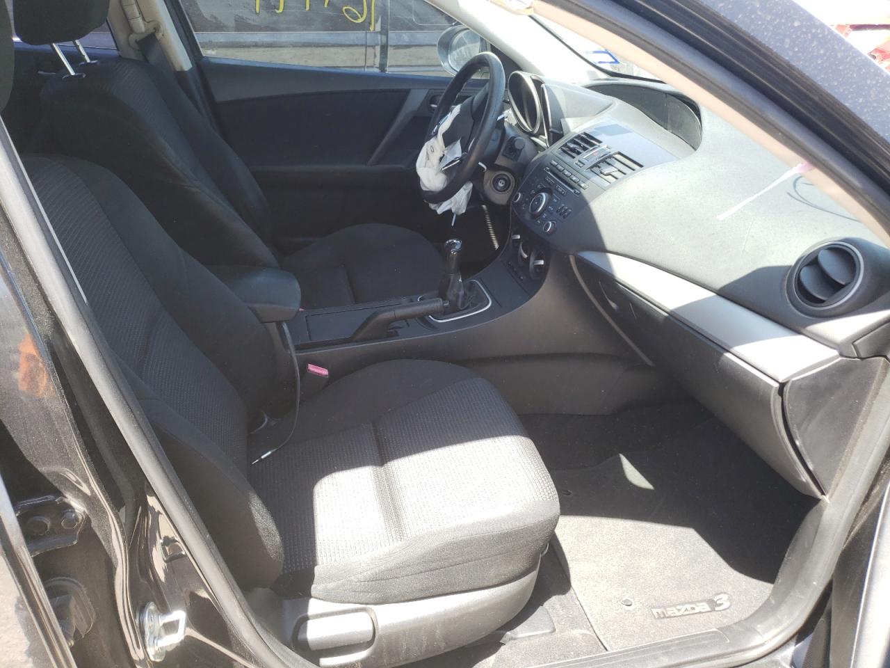 Photo 5 from auction – 2013 MAZDA 3 I with VIN JM1BL1TFXD1728589