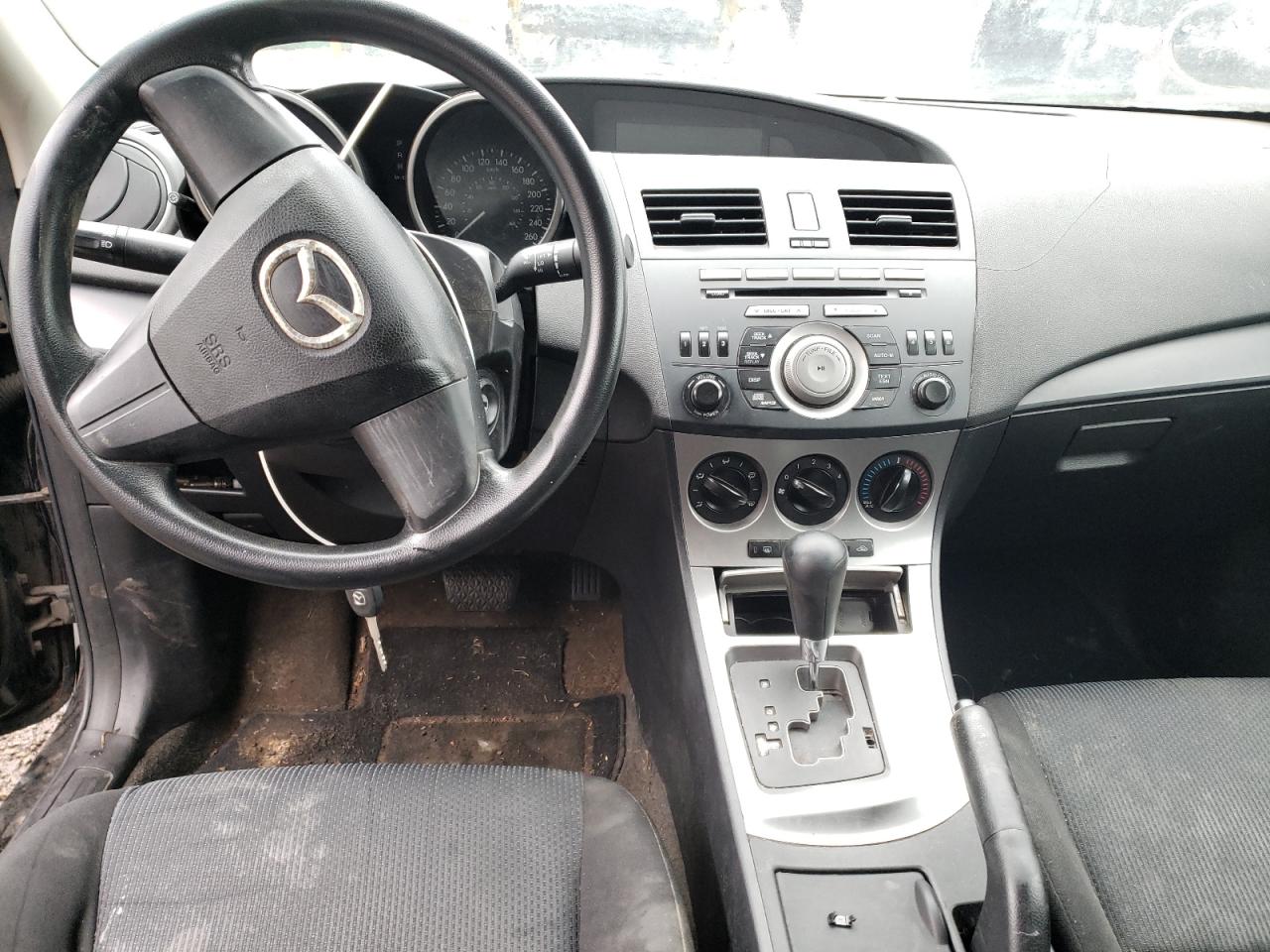 Photo 9 from auction – 2010 MAZDA 3 I with VIN JM1BL1SF2A1290129
