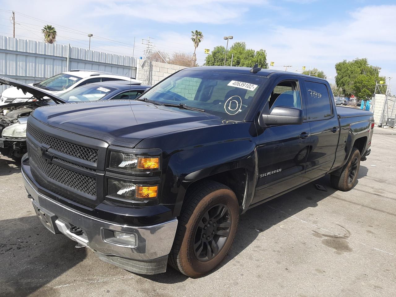 Photo 2 from auction – 2015 CHEVROLET SILVERADO with VIN 3GCPCREC6FG218042