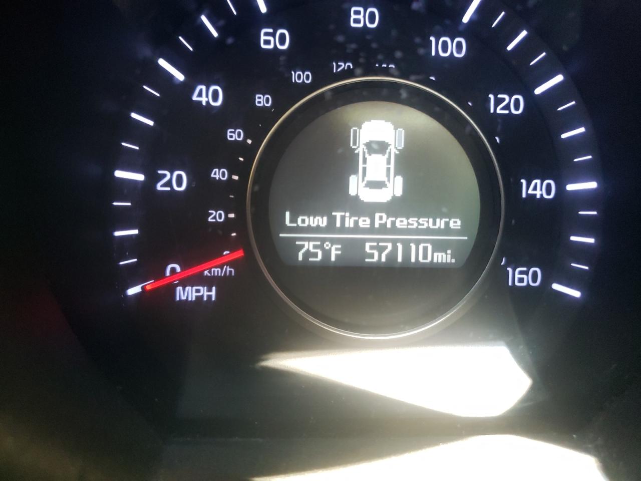 Photo 8 from auction – 2015 KIA OPTIMA LX with VIN 5XXGM4A72FG447006
