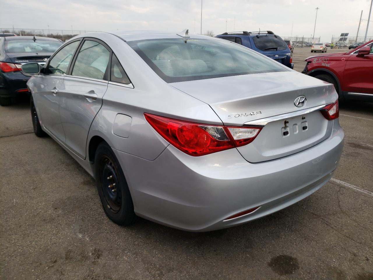 Photo 3 from auction – 2011 HYUNDAI SONATA GLS with VIN 5NPEB4AC4BH185532