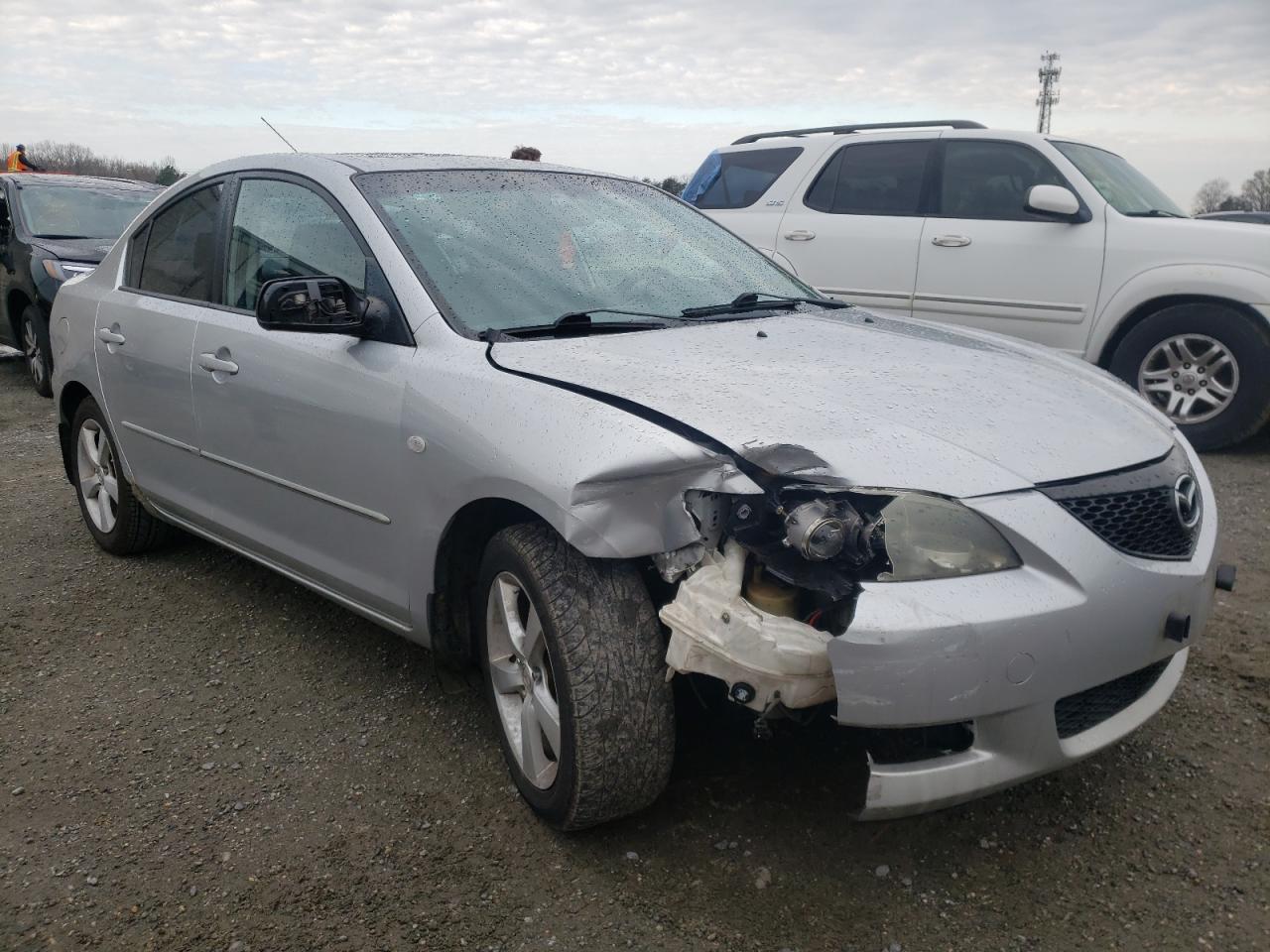 MAZDA 3 I 2005 with VIN JM1BK32F451252390 - Photo from auction