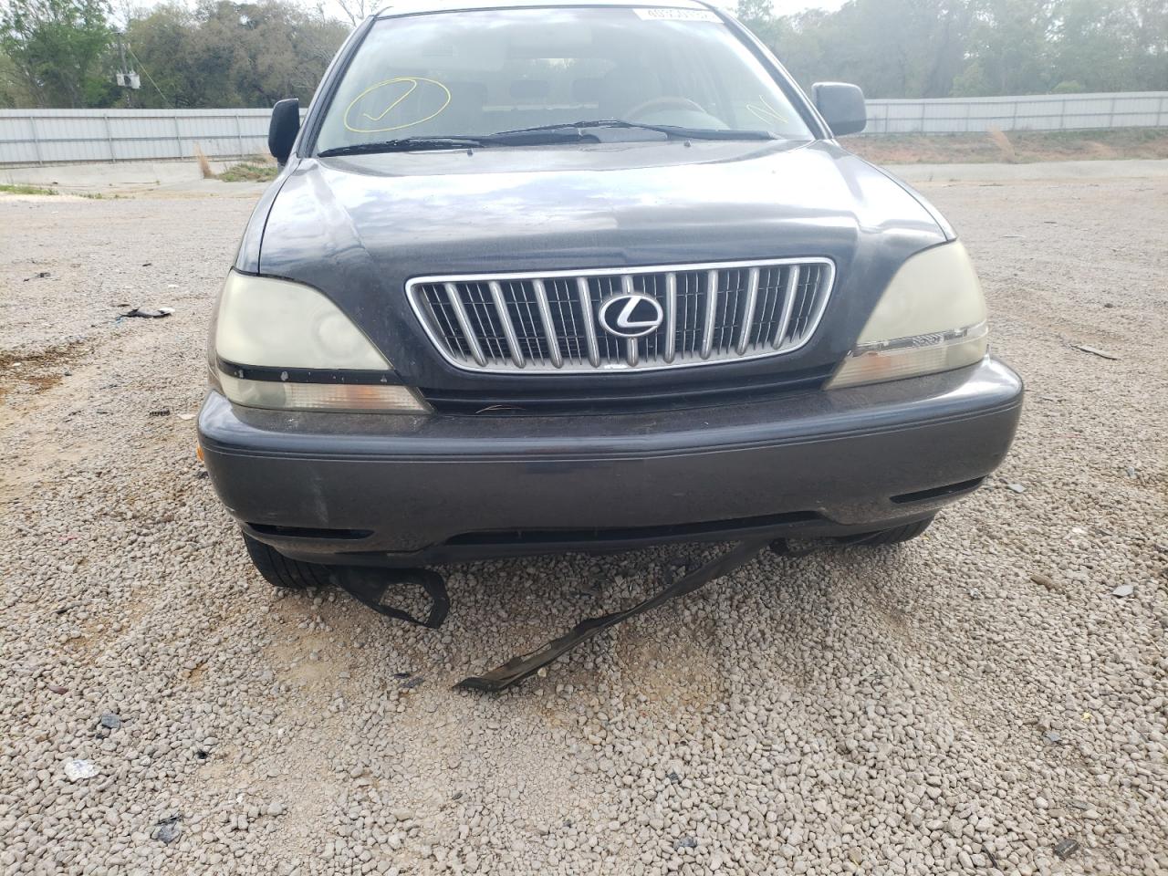 Photo 9 from auction – 2002 LEXUS RX 300 with VIN JTJHF10U620266293