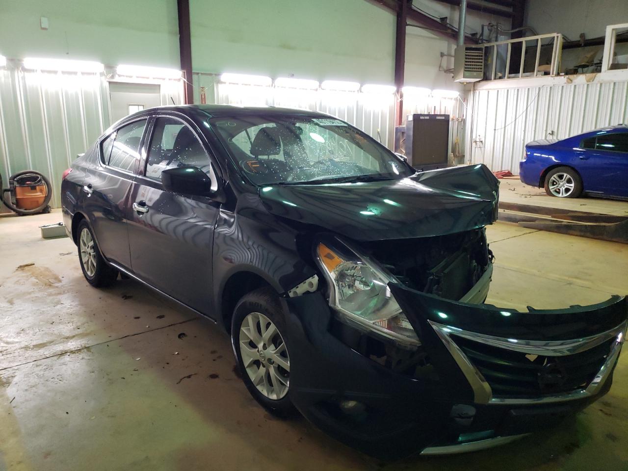 Photo 1 from auction – 2018 NISSAN VERSA S with VIN 3N1CN7AP3JL869153