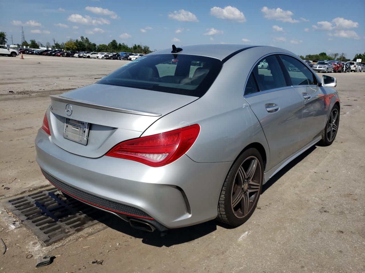 Photo 4 from auction – 2016 MERCEDES-BENZ CLA 250 with VIN WDDSJ4EB2GN298903