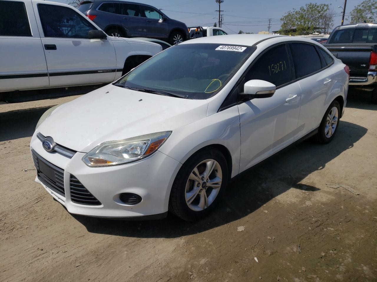 Photo 2 from auction – 2013 FORD FOCUS SE with VIN 1FADP3F2XDL337910