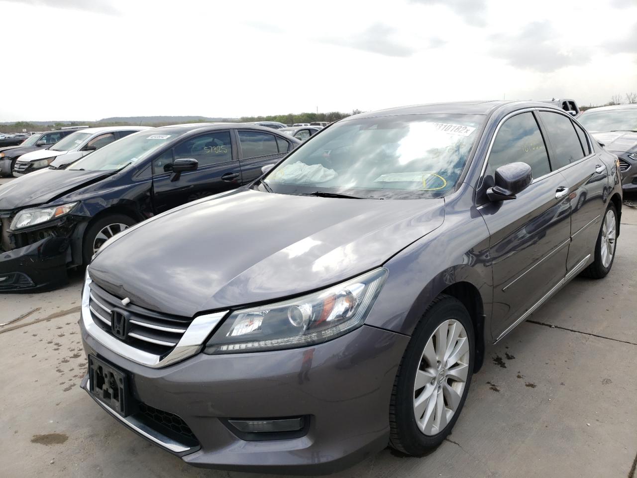 Photo 2 from auction – 2015 HONDA ACCORD EXL with VIN 1HGCR2F86FA016865