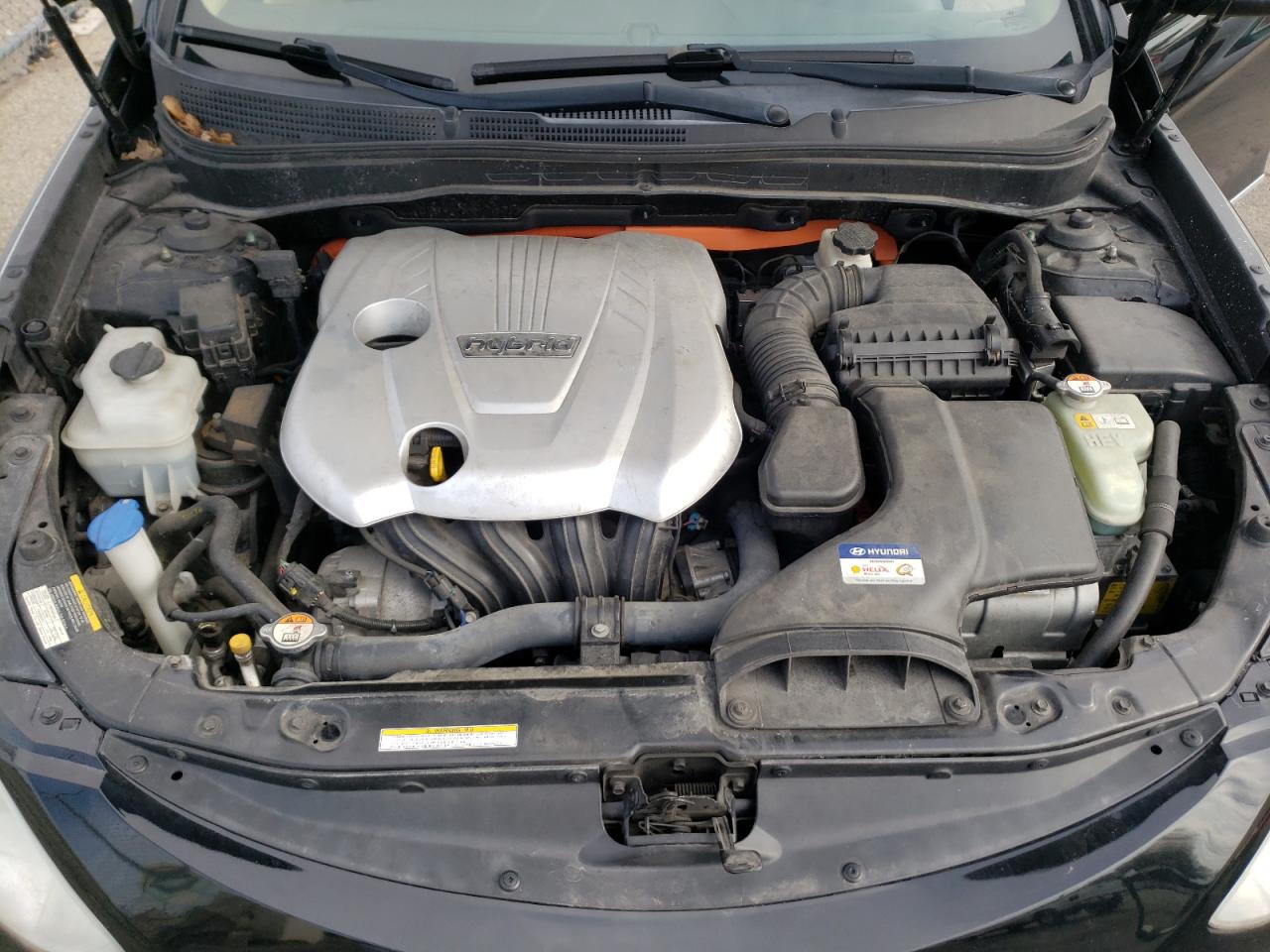 Photo 7 from auction – 2012 HYUNDAI SONATA HYB with VIN KMHEC4A45CA058640