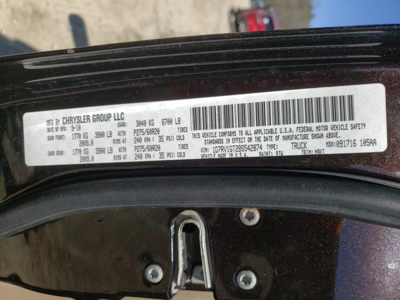 Photo 10 from auction – 2011 DODGE RAM 1500 with VIN 1D7RV1GT2BS542874