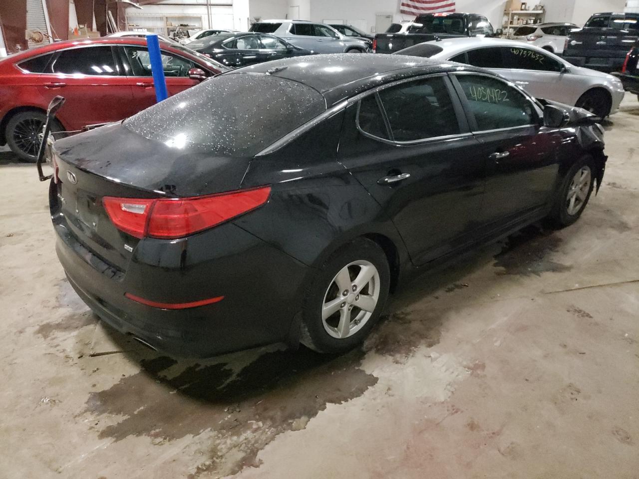 Photo 4 from auction – 2015 KIA OPTIMA LX with VIN 5XXGM4A78FG474260