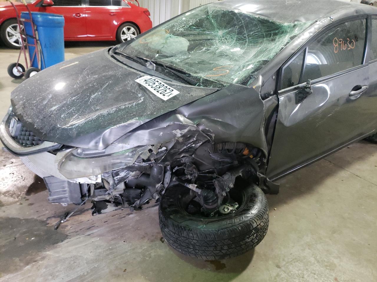 Photo 9 from auction – 2015 HONDA CIVIC LX with VIN 19XFB2F50FE066518