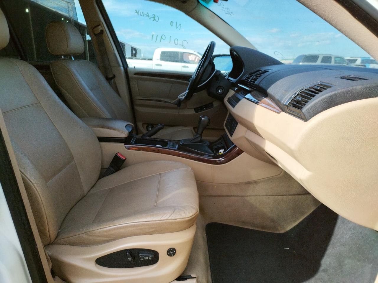 Photo 5 from auction – 2006 BMW X5 3.0I with VIN 5UXFA13546LY46903
