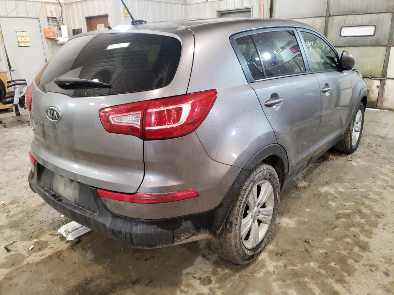 Photo 4 from auction – 2012 KIA SPORTAGE B with VIN KNDPB3A23C7229455