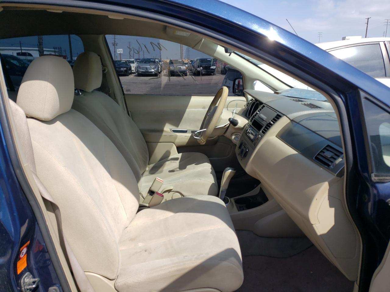 Photo 5 from auction – 2009 NISSAN VERSA S with VIN 3N1BC11E19L443177