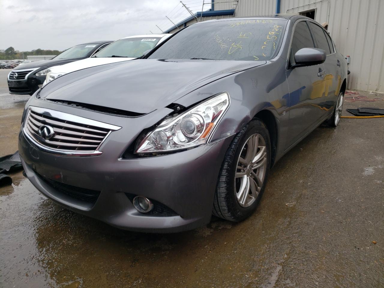 Photo 2 from auction – 2015 INFINITI Q40 with VIN JN1CV6AR7FM651127