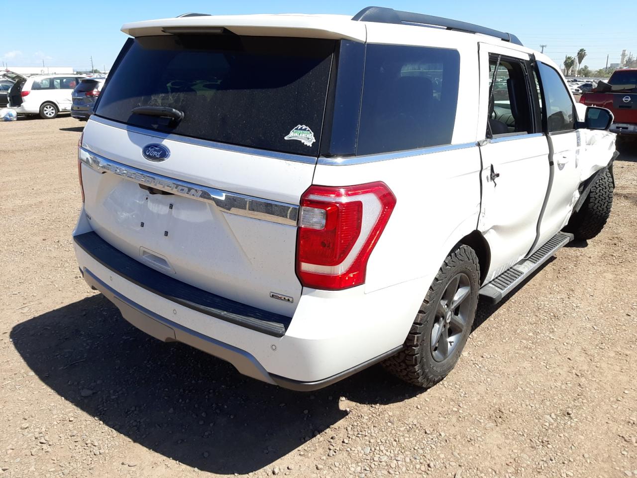 Photo 4 from auction – 2018 FORD EXPEDITION with VIN 1FMJU1JT4JEA71449