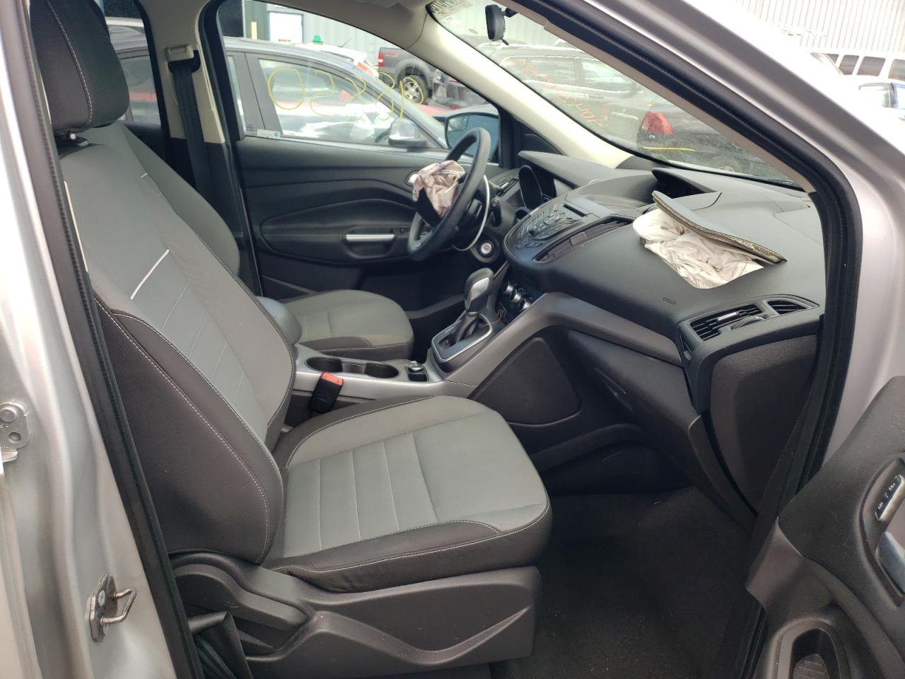 Photo 5 from auction – 2013 FORD ESCAPE SE with VIN 1FMCU9GX9DUB64768