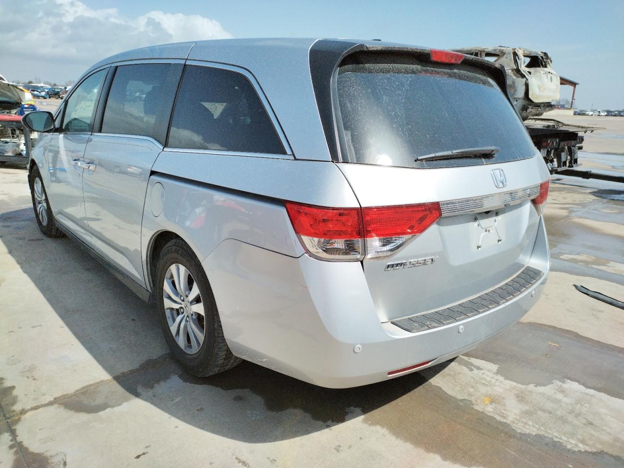 Photo 3 from auction – 2014 HONDA ODYSSEY EX with VIN 5FNRL5H6XEB038249