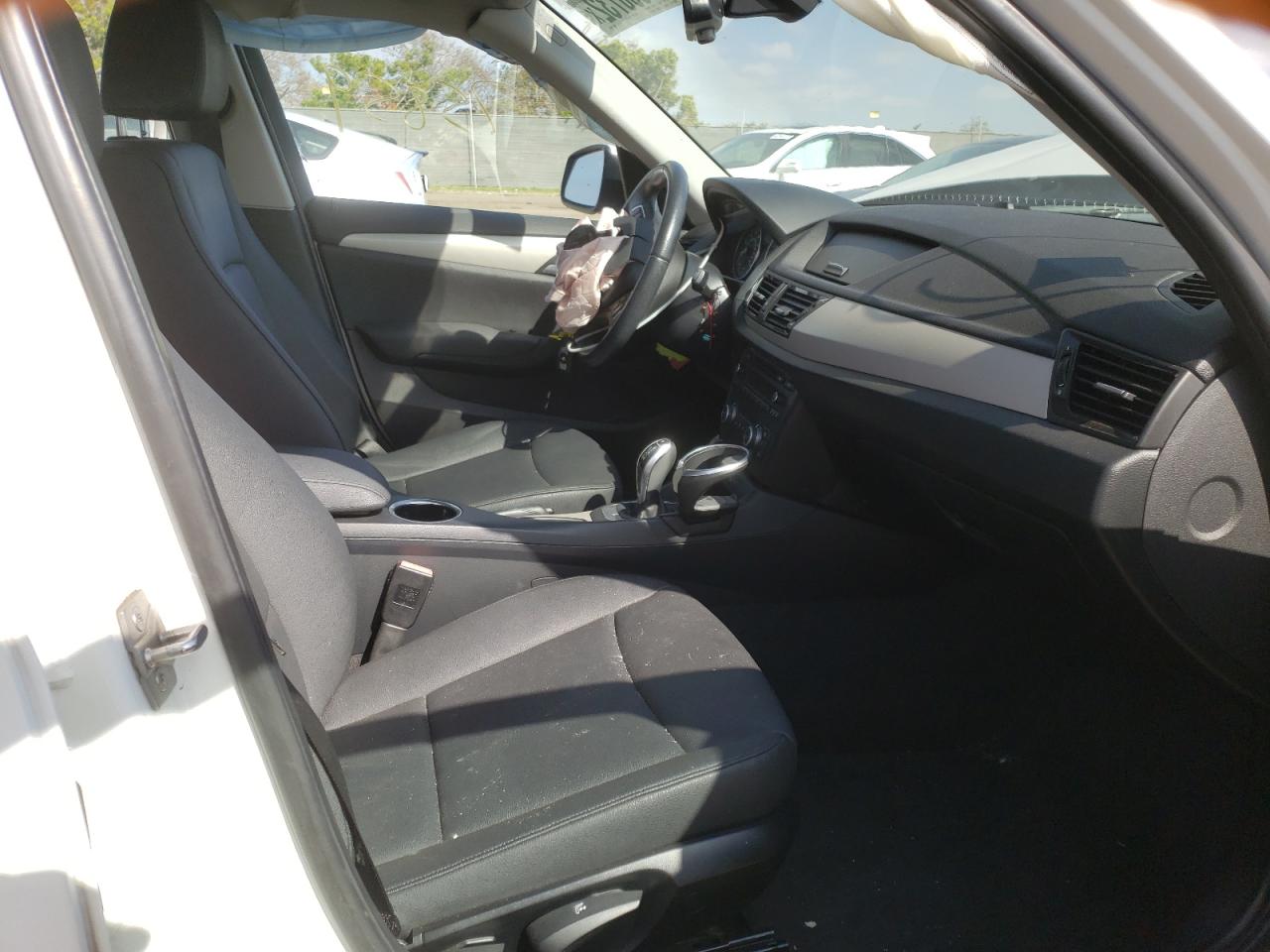 Photo 5 from auction – 2014 BMW X1 SDRIVE2 with VIN WBAVM1C58EVW53299