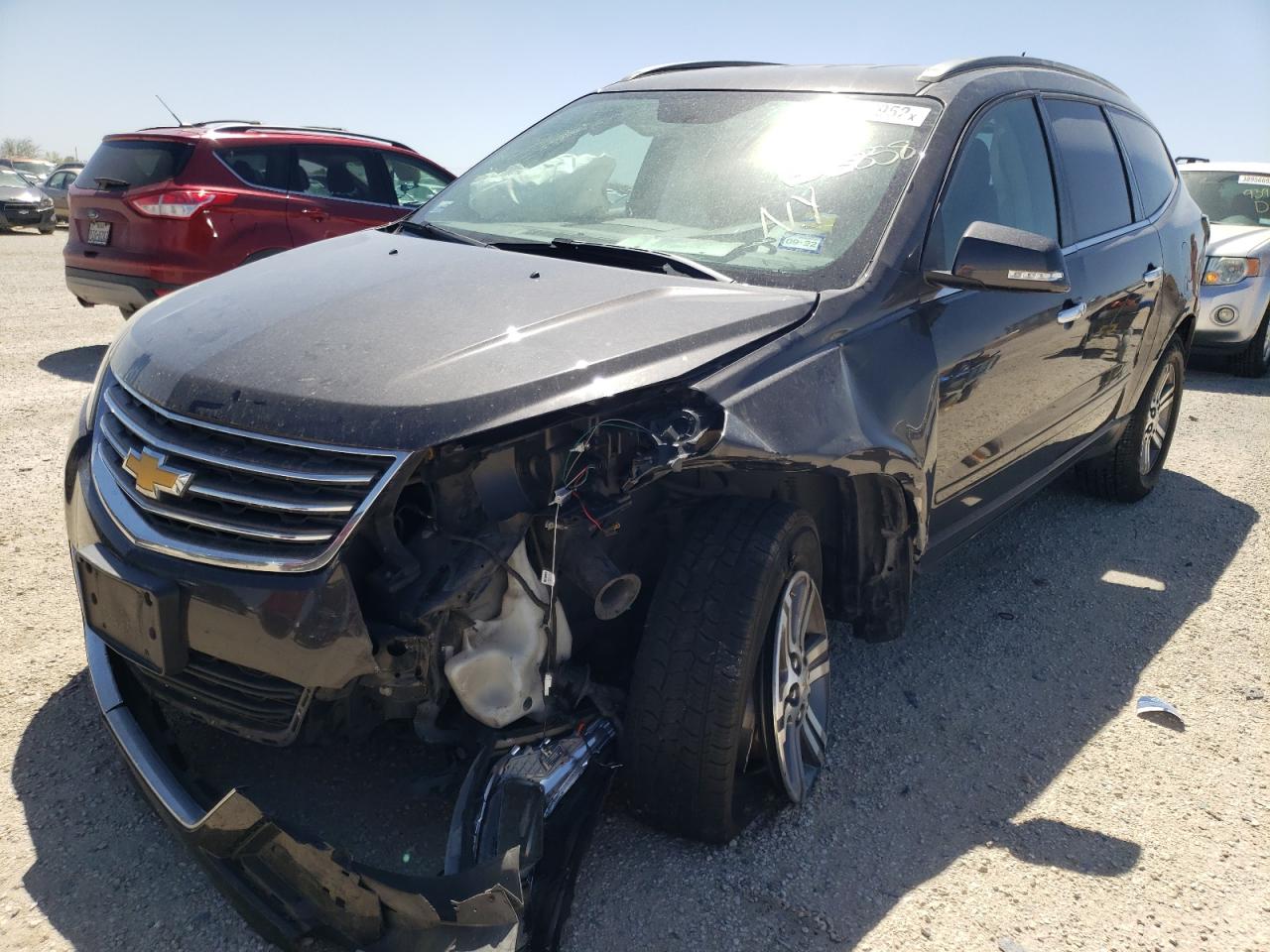 Photo 2 from auction – 2016 CHEVROLET TRAVERSE L with VIN 1GNKRHKDXGJ199714