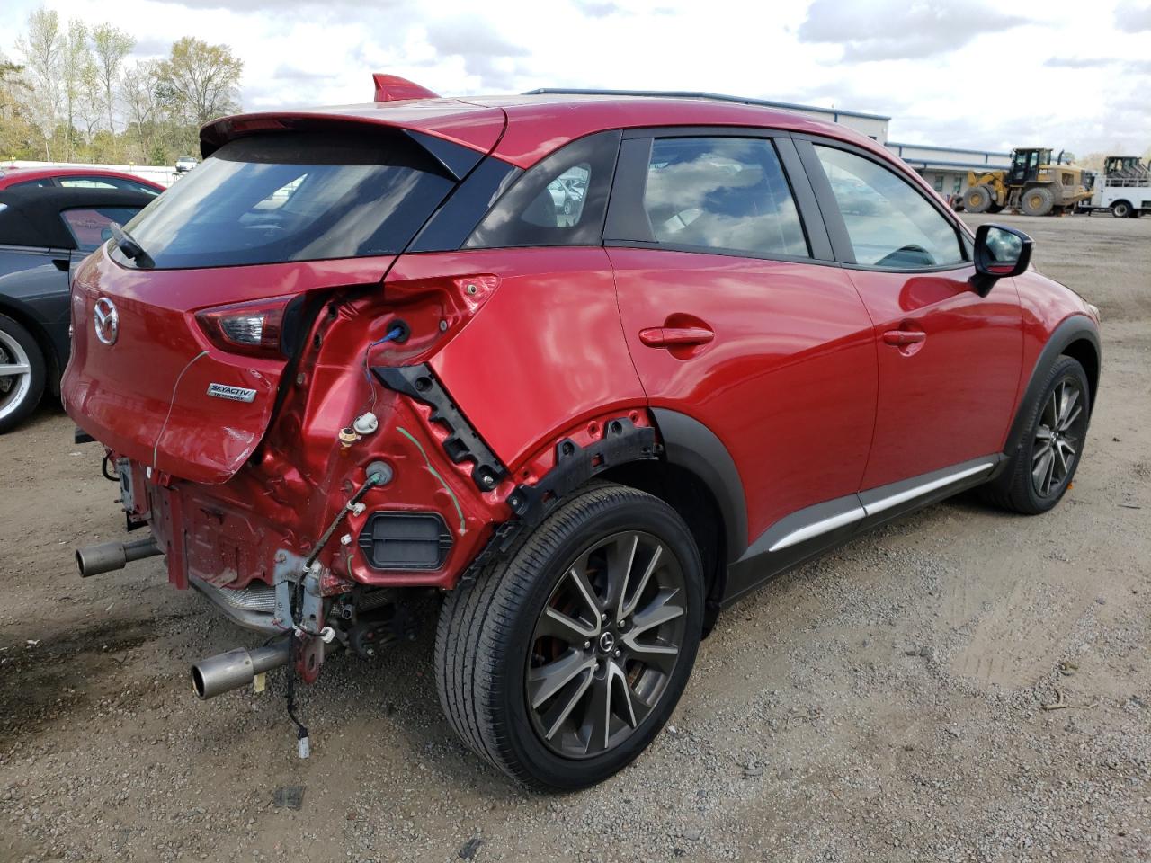 Photo 4 from auction – 2016 MAZDA CX-3 GRAND with VIN JM1DKDD74G0133980