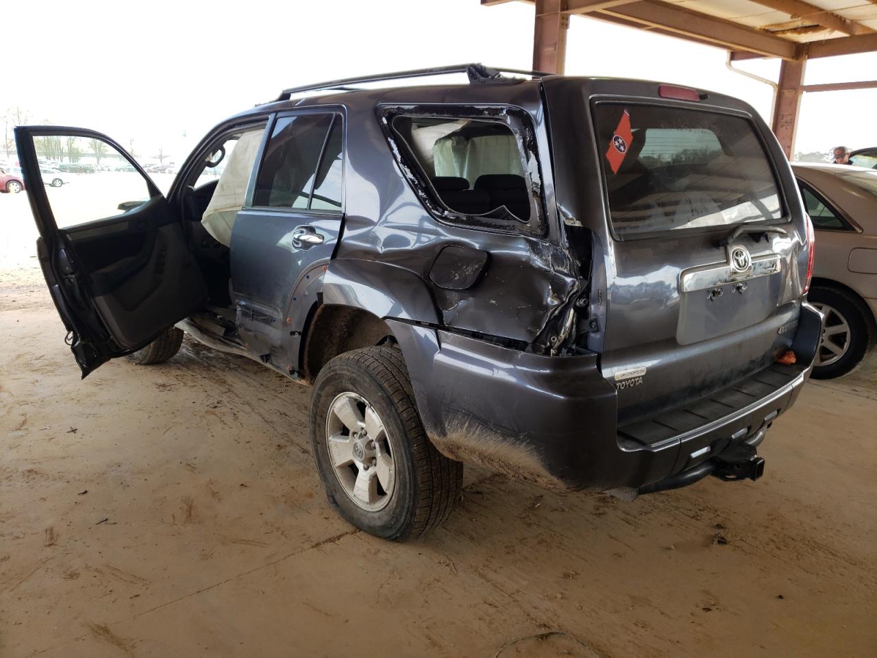 Photo 3 from auction – 2007 TOYOTA 4RUNNER SR with VIN JTEZU14R978090699