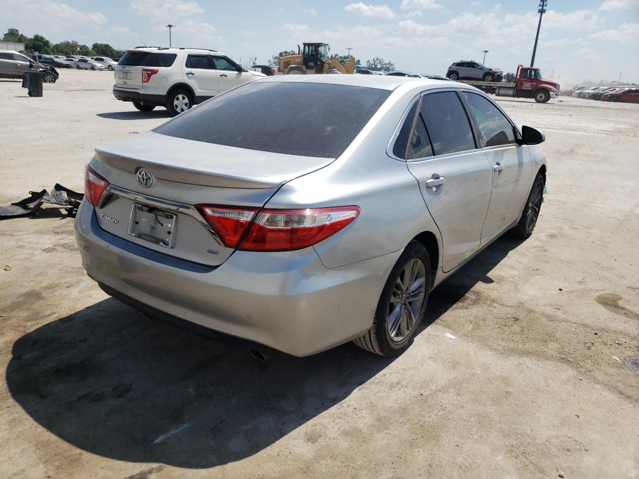 Photo 4 from auction – 2016 TOYOTA CAMRY LE with VIN 4T1BF1FK8GU192918