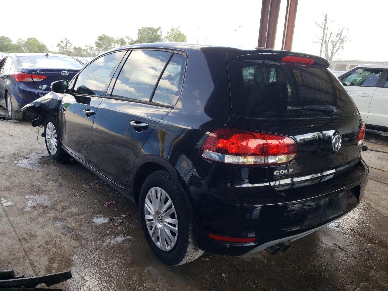 Photo 3 from auction – 2012 VOLKSWAGEN GOLF with VIN WVWDB7AJ2CW269694