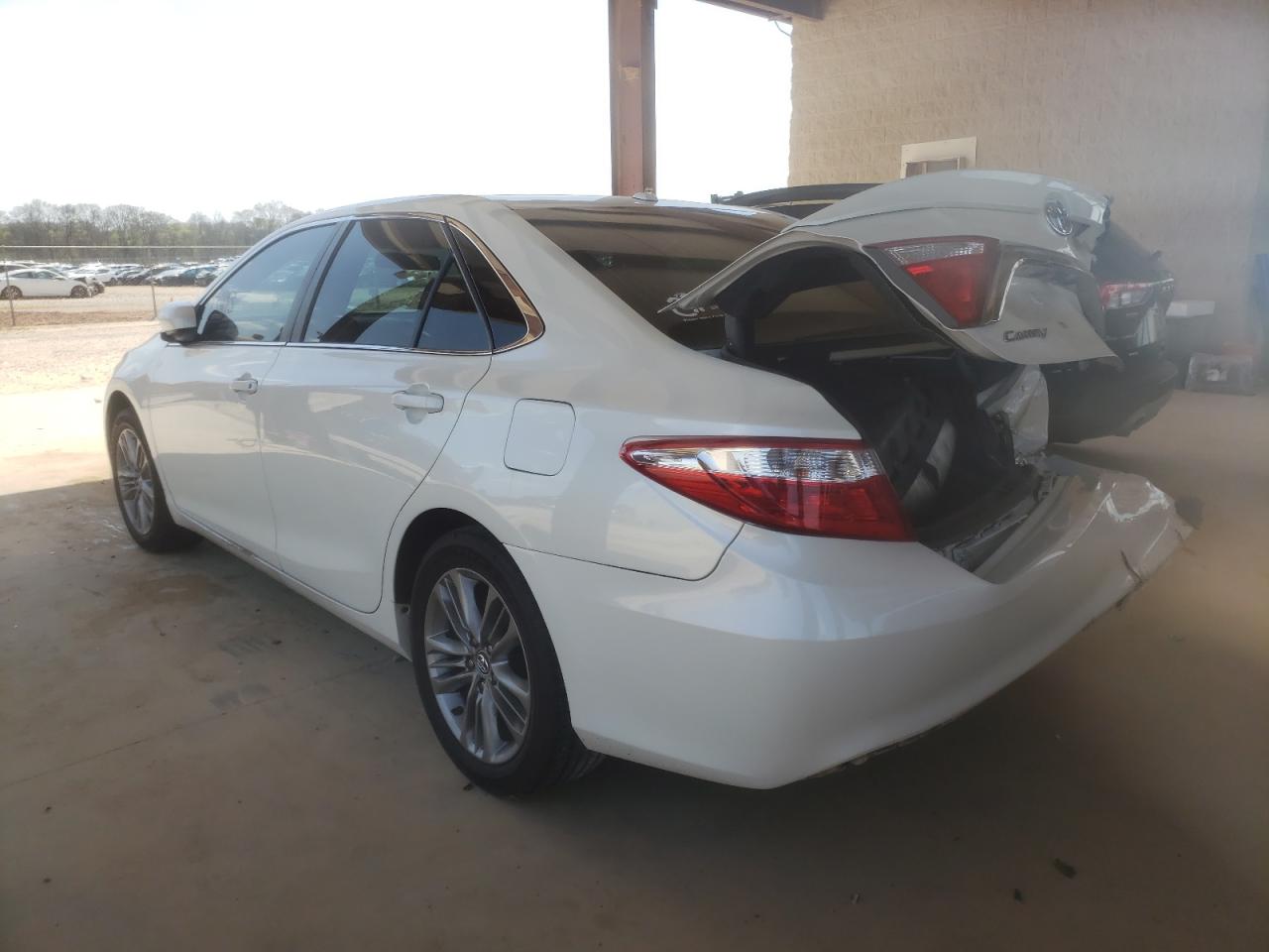 Photo 3 from auction – 2015 TOYOTA CAMRY LE with VIN 4T1BF1FK1FU045080
