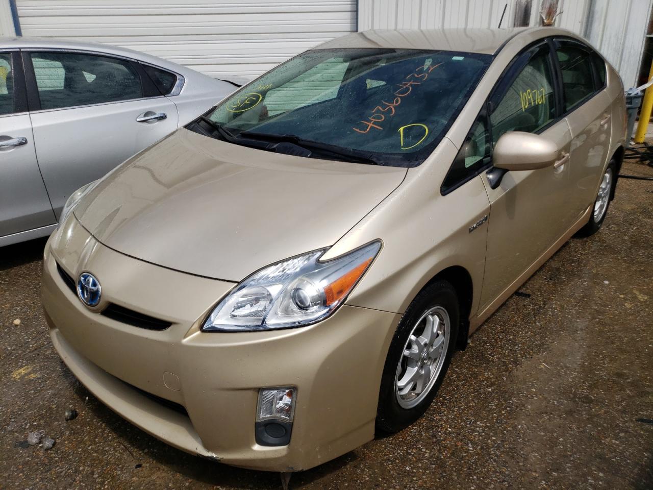 Photo 2 from auction – 2011 TOYOTA PRIUS with VIN JTDKN3DU9B0266094