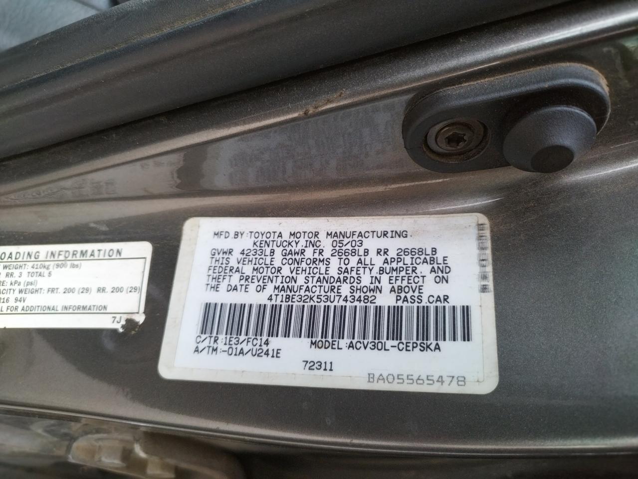 Photo 10 from auction – 2003 TOYOTA CAMRY LE with VIN 4T1BE32K53U743482