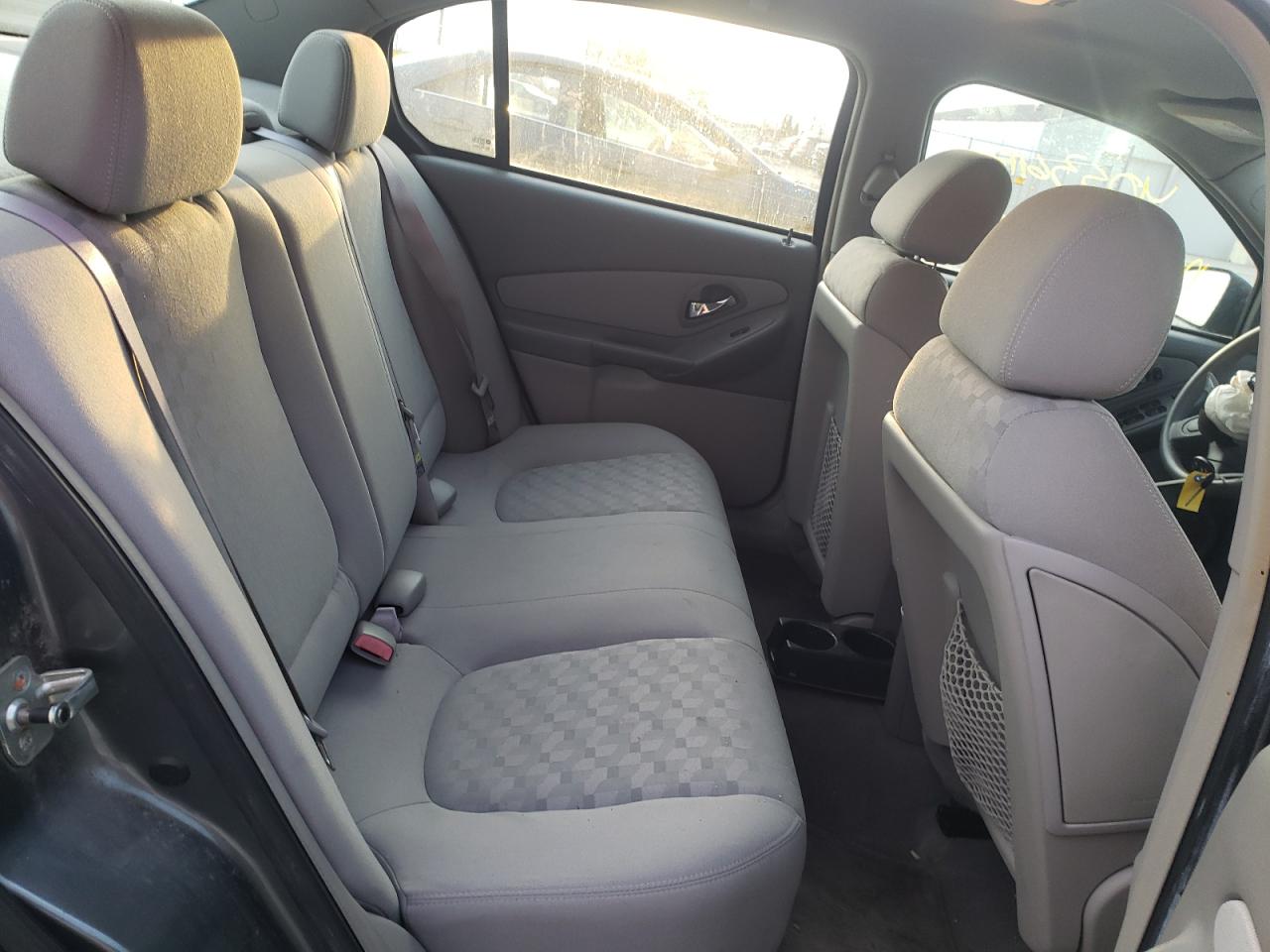 Photo 6 from auction – 2005 CHEVROLET MALIBU LS with VIN 1G1ZT54835F180230