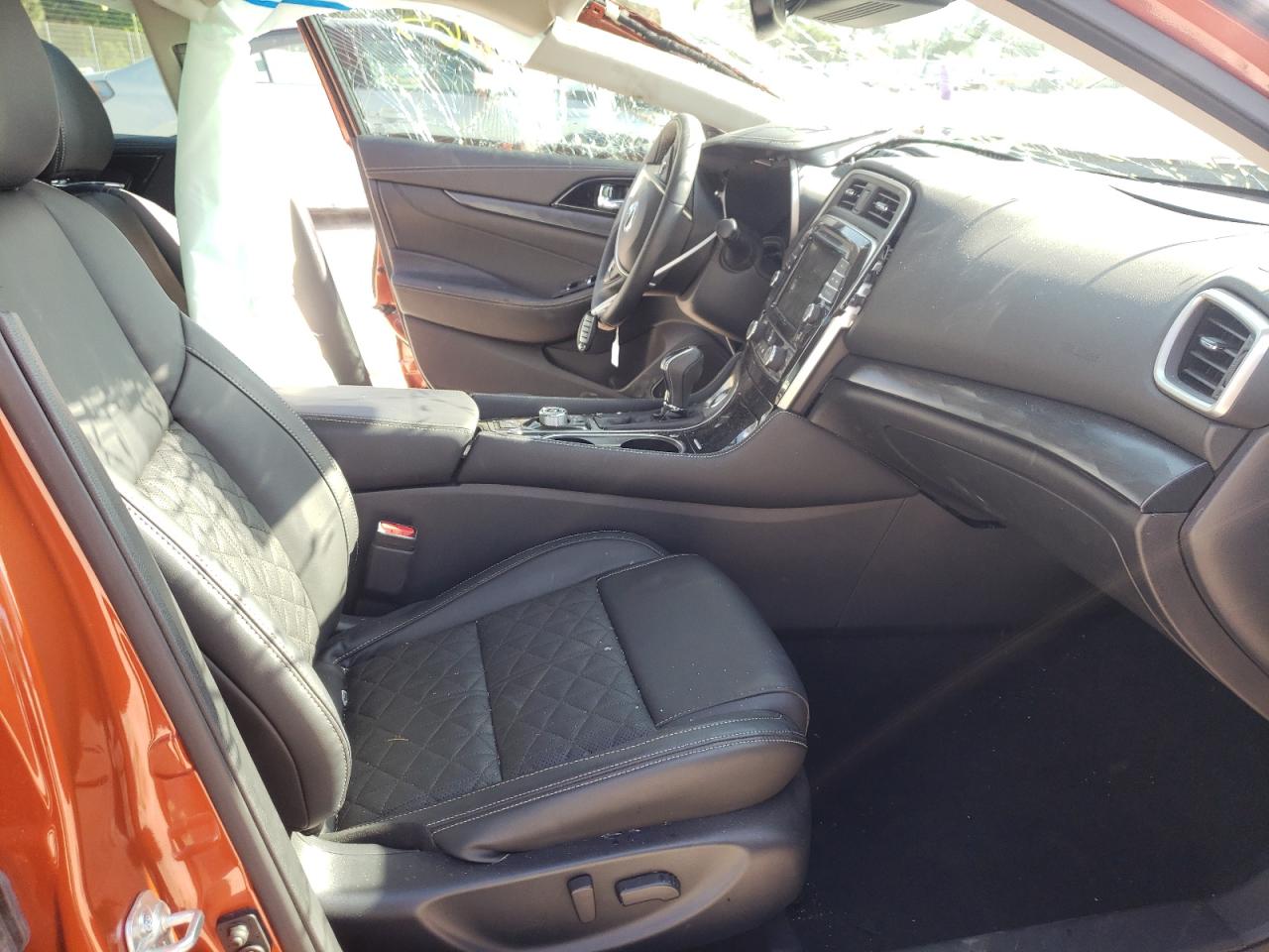 Photo 5 from auction – 2021 NISSAN MAXIMA PLA with VIN 1N4AA6FVXMC503388