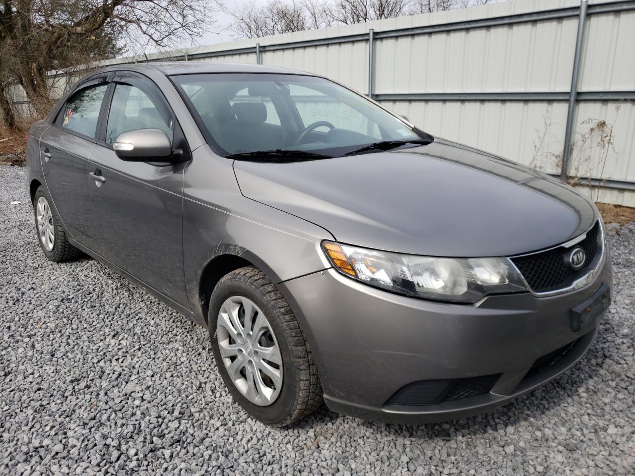 KIA FORTE EX 2010 with VIN KNAFU4A26A5301721 - Photo from auction