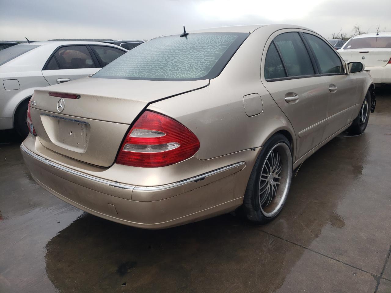 Photo 4 from auction – 2003 MERCEDES-BENZ E 320 with VIN WDBUF65J13A173253