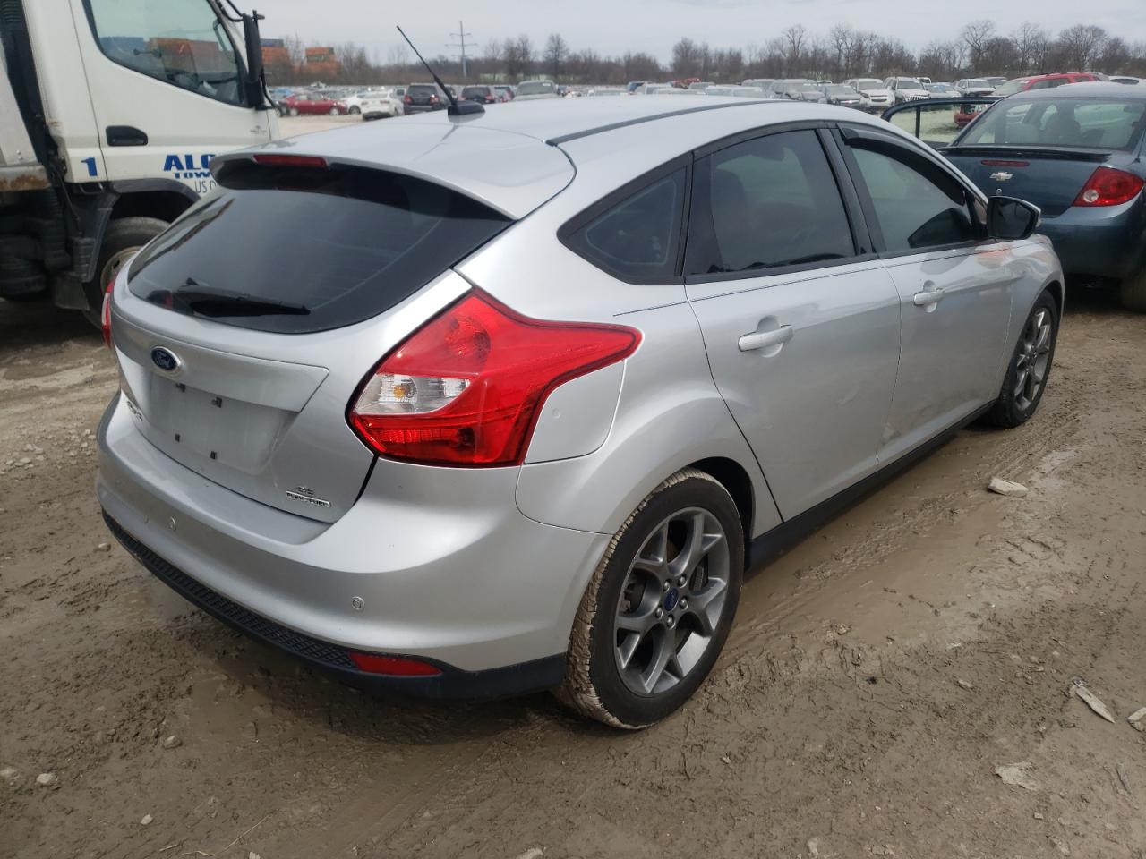 Photo 4 from auction – 2014 FORD FOCUS SE with VIN 1FADP3K26EL410388