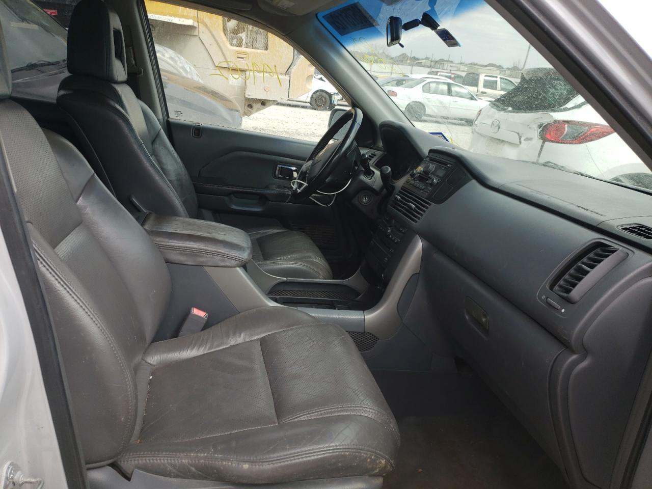Photo 5 from auction – 2003 HONDA PILOT EXL with VIN 2HKYF18663H600206