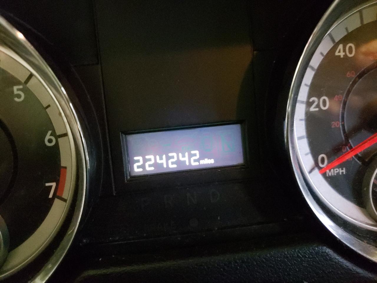 Photo 8 from auction – 2014 DODGE GRAND CARA with VIN 2C4RDGCG8ER239869