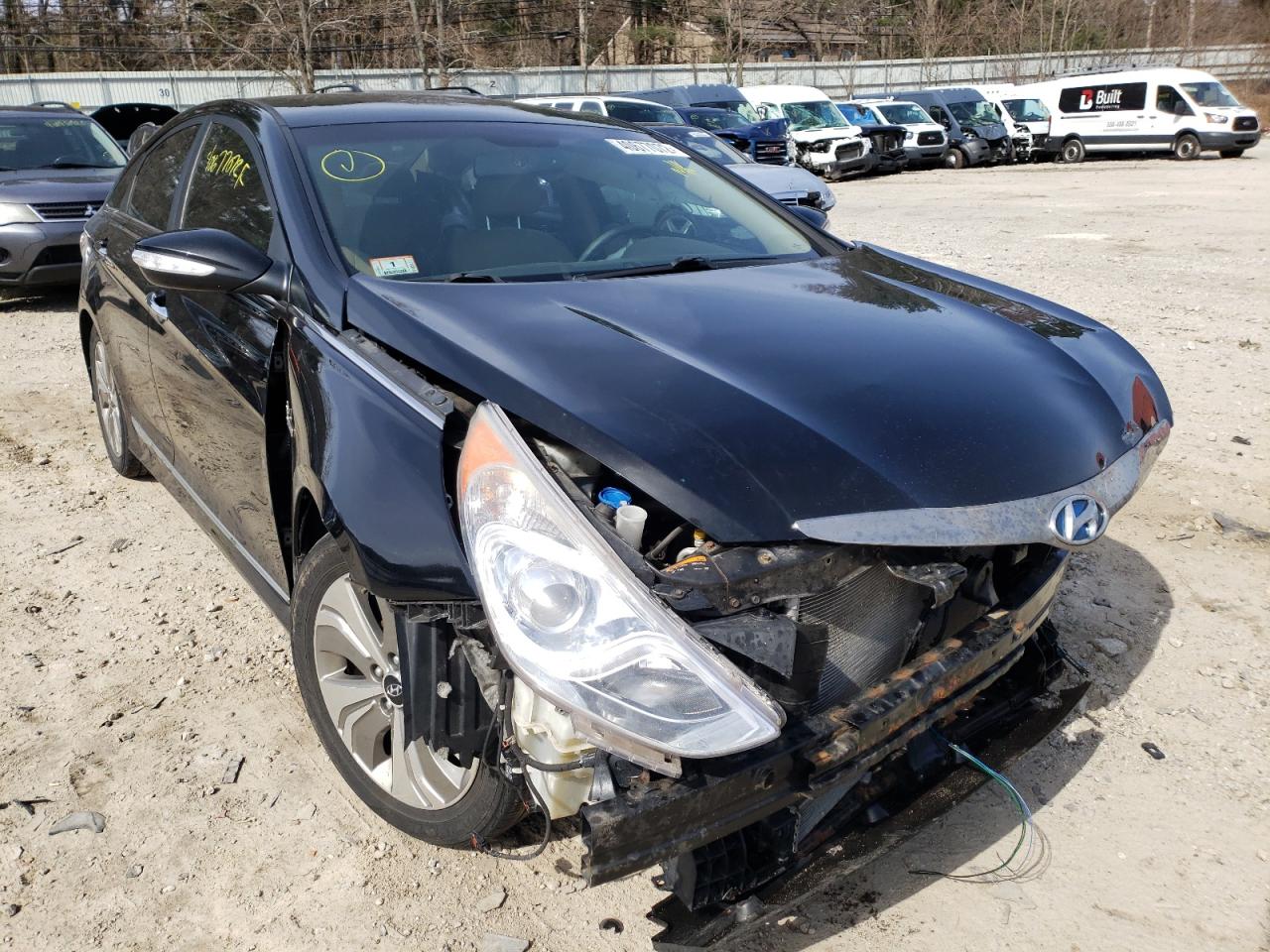 HYUNDAI SONATA HYB 2013 with VIN KMHEC4A42DA097851 - Photo from auction