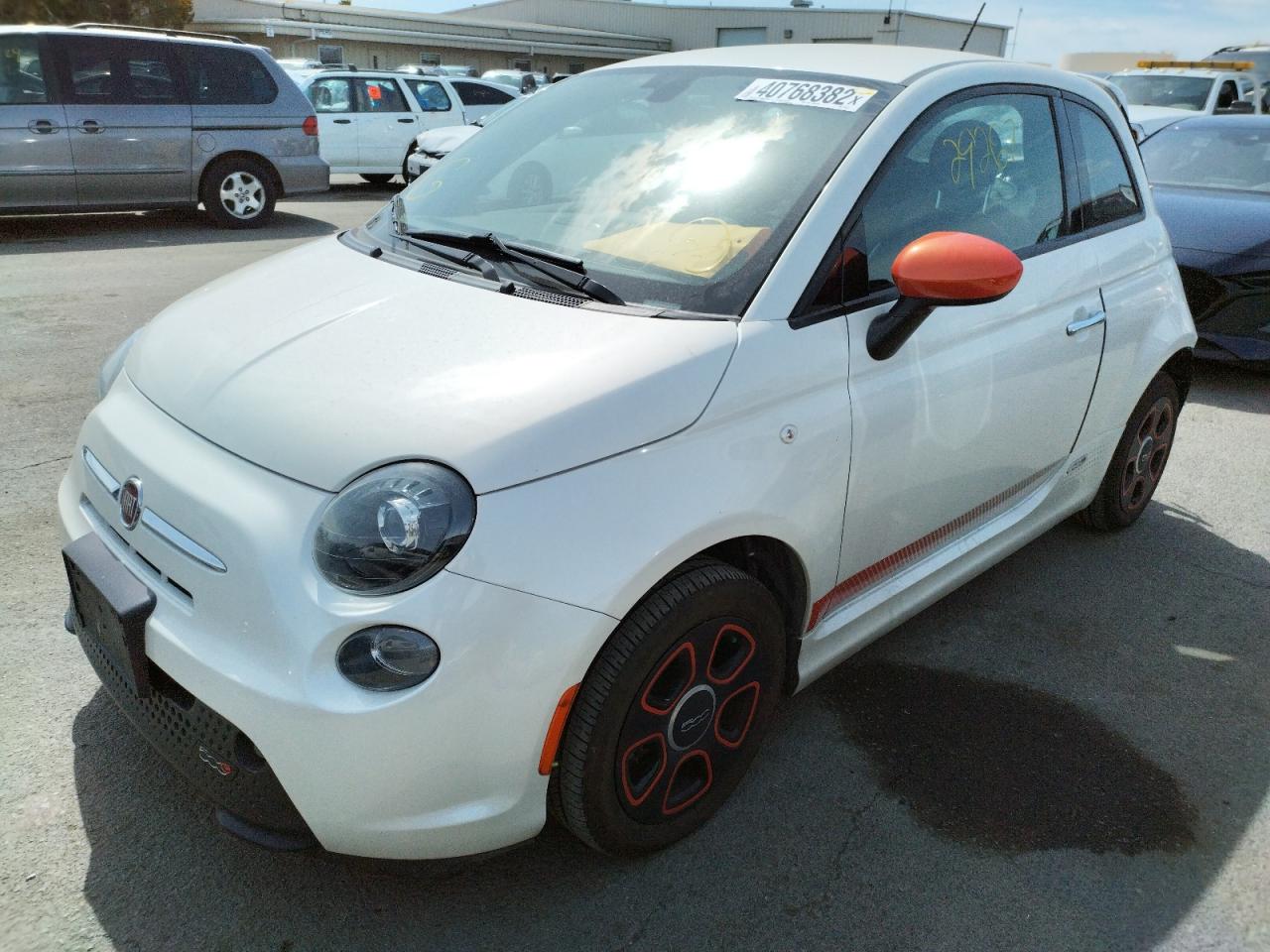 FIAT 500 ELECTR 2016 with VIN 3C3CFFGE7GT170275 - Photo from auction