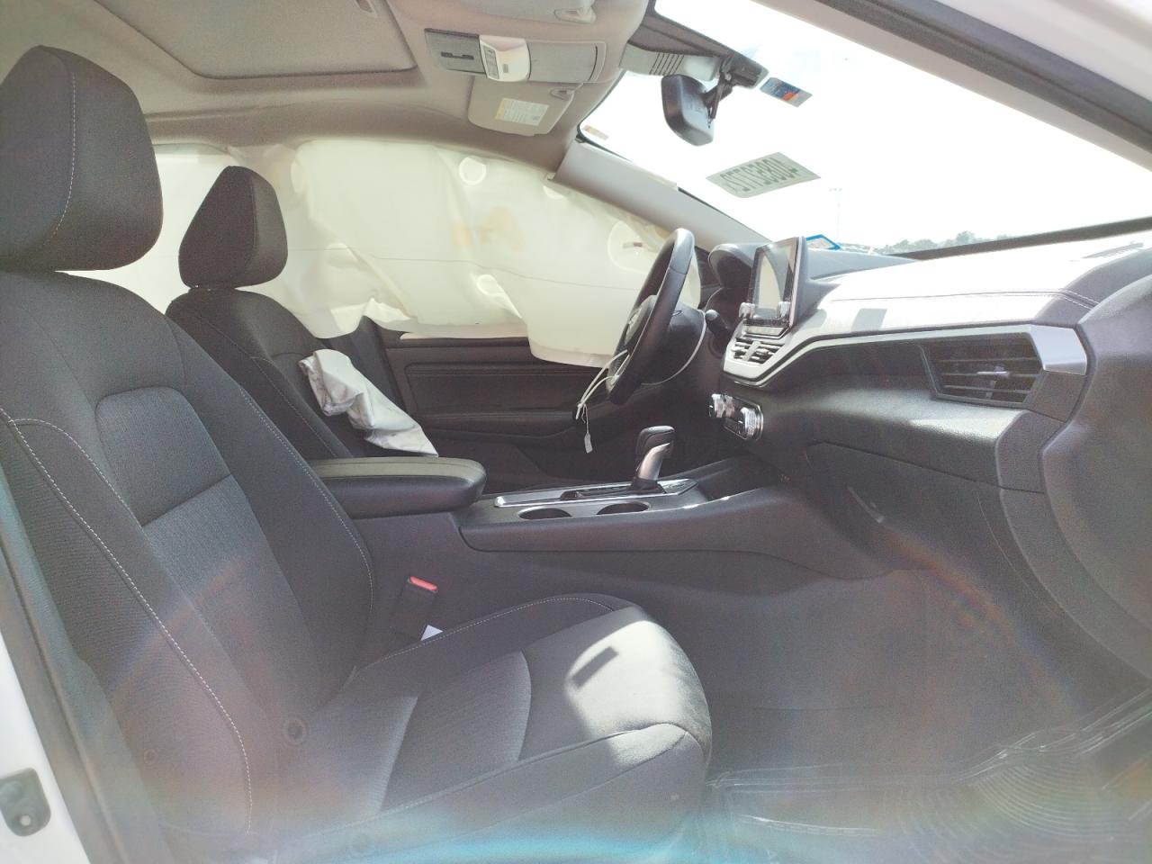 Photo 5 from auction – 2019 NISSAN ALTIMA SV with VIN 1N4BL4DV1KC131376