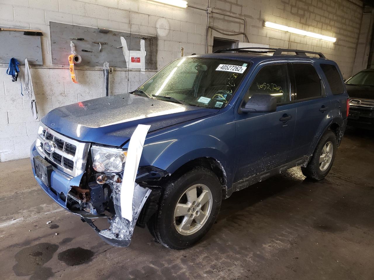 Photo 2 from auction – 2010 FORD ESCAPE XLT with VIN 1FMCU9D78AKA34816