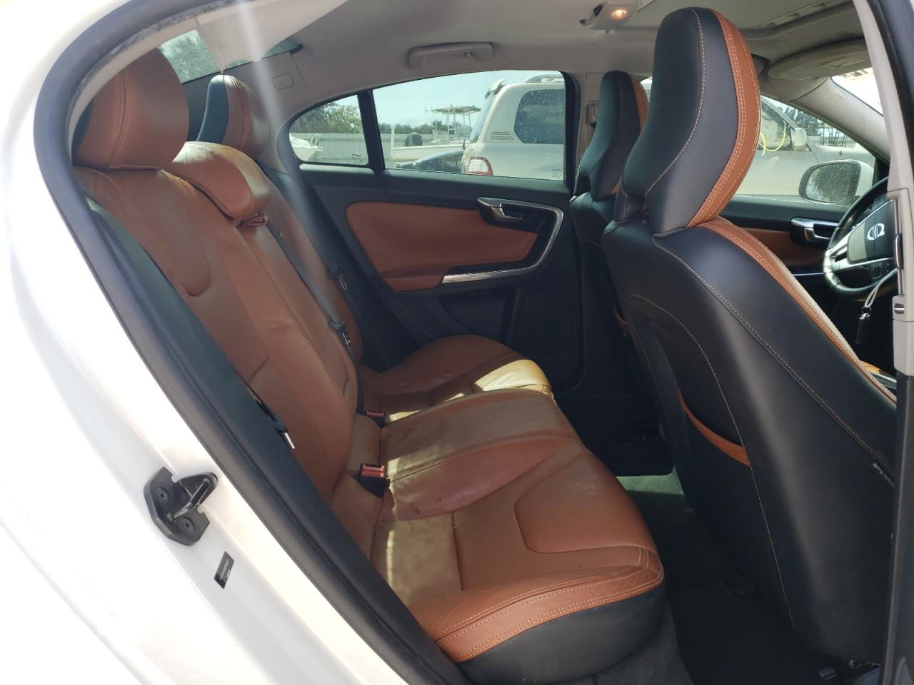 Photo 6 from auction – 2013 VOLVO S60 T5 with VIN YV1612FSXD2184007
