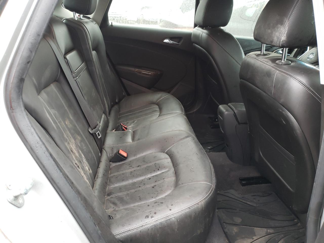 Photo 6 from auction – 2012 BUICK VERANO with VIN 1G4PS5SK2C4146851