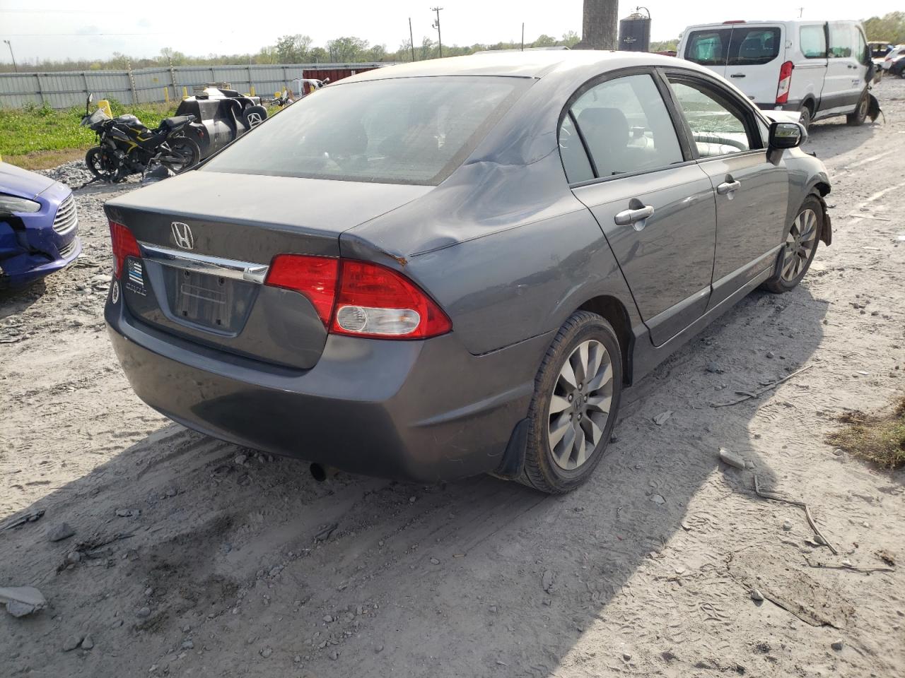 Photo 4 from auction – 2010 HONDA CIVIC EX with VIN 19XFA1F86AE077068
